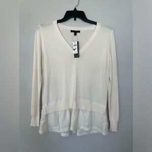 Banana Republic Ivory V-Neck Layered Hem Pullover